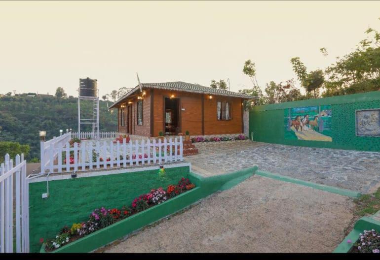 Vicky Wood House Vila Ooty Exterior foto